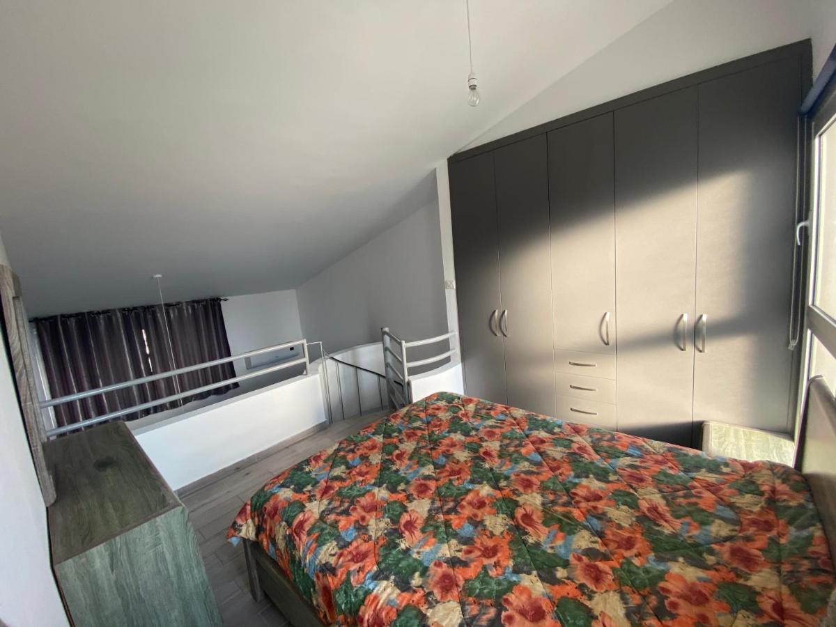 Cosy Apartment In The Heart Of Kato Пафос Екстериор снимка