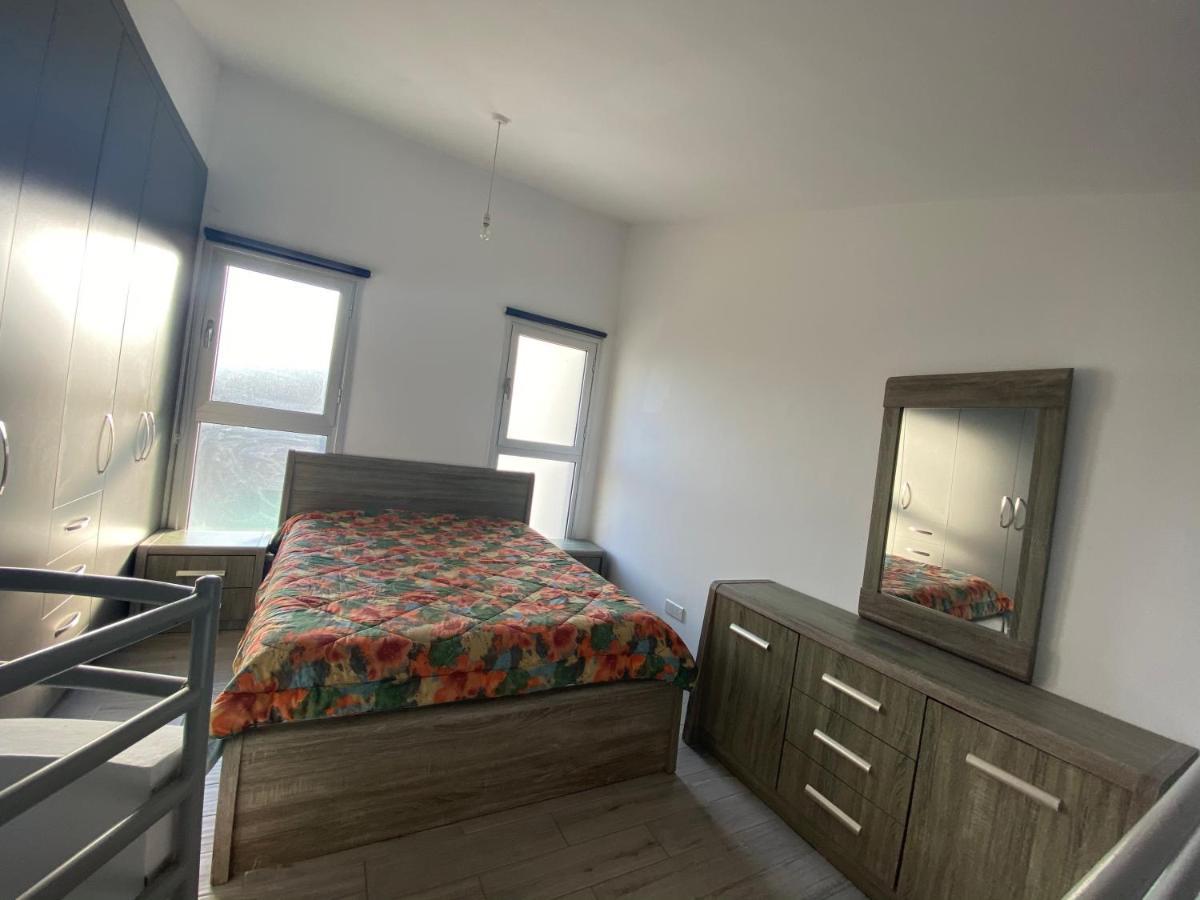 Cosy Apartment In The Heart Of Kato Пафос Екстериор снимка